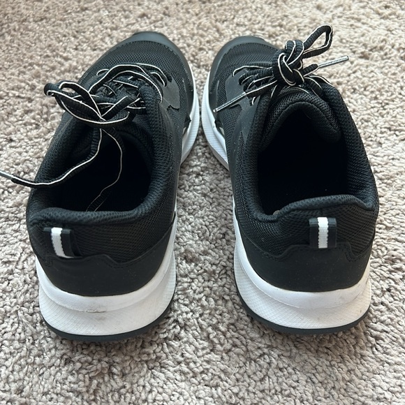 Athletic Works Black White Memory Foam Running Shoes Women’s Size 5 - Picture 3 of 5